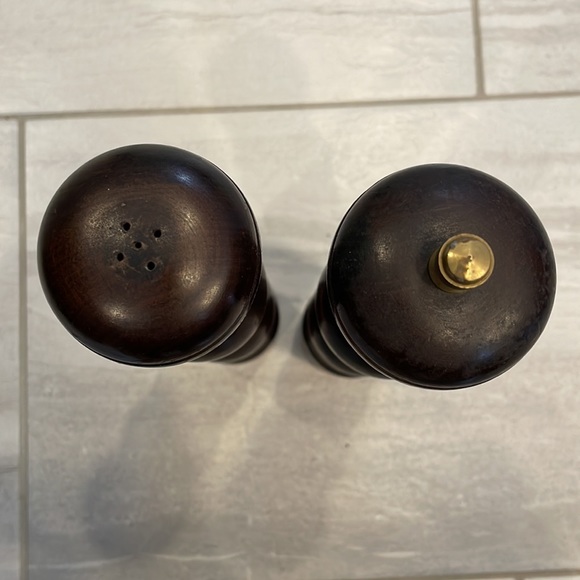 Salt and pepper - Picture 2 of 5